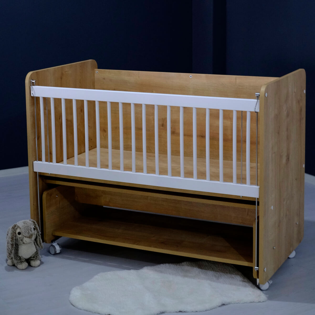 Wooden Rocking Mother Side Crib with Wheels & Drawer 120 X60