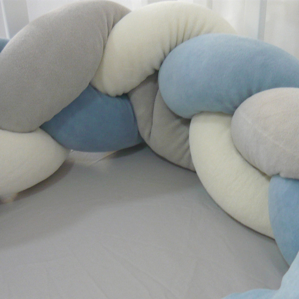 ELMALELLA
- Bella Braided Bedding Set Yale
